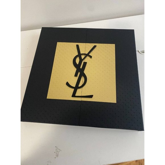 Brand new Yves Saint Laurent Advent Calendar 2022 holiday set Christmas Limited - Picture 2 of 3